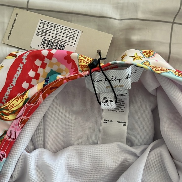 NeverFullyDressed Tropic Tile Kiley Swimsuit - Picture 2 of 3